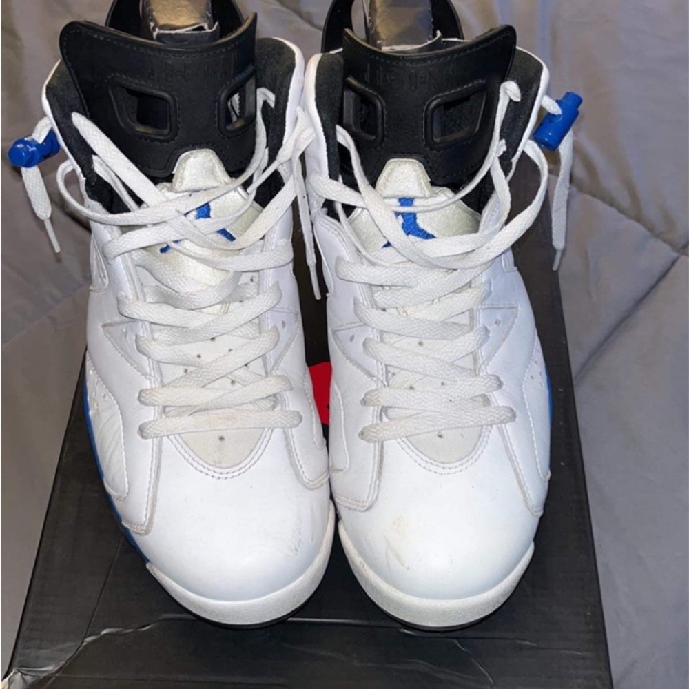 Jordan sport blue